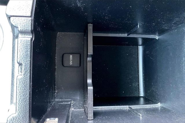 2016 Toyota 4Runner 4WD 4dr V6 SR5 - 22961672 - 29