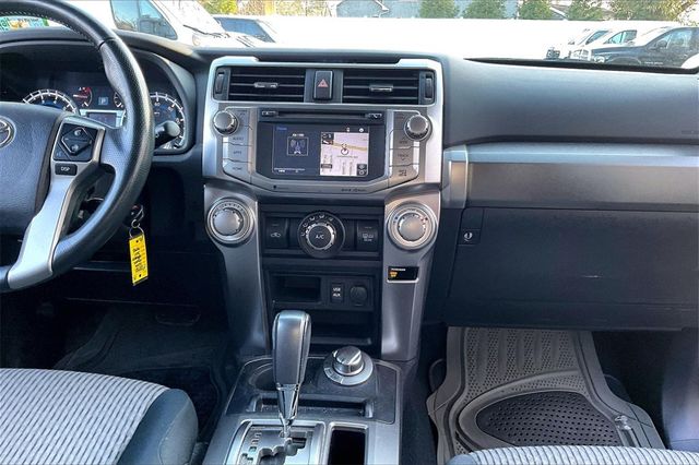 2016 Toyota 4Runner 4WD 4dr V6 SR5 - 22961672 - 31