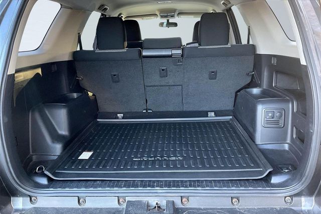 2016 Toyota 4Runner 4WD 4dr V6 SR5 - 22961672 - 35