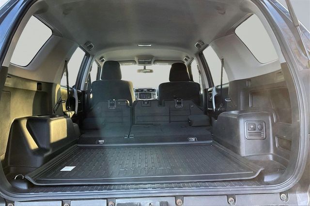 2016 Toyota 4Runner 4WD 4dr V6 SR5 - 22961672 - 36