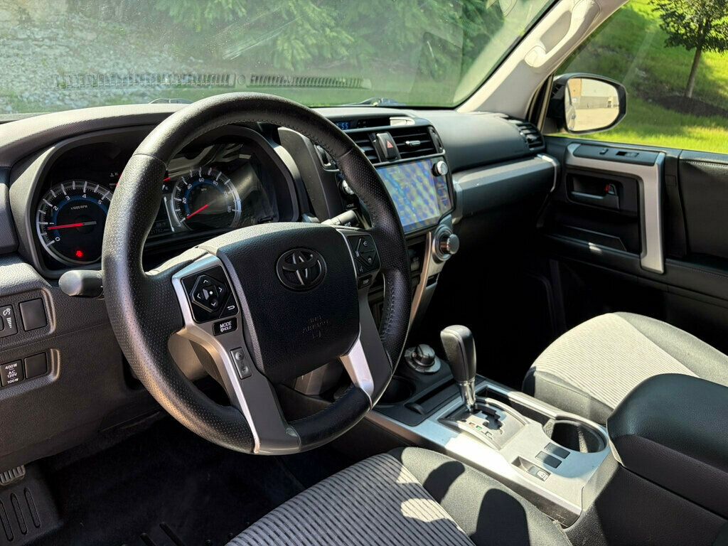 2016 Toyota 4Runner 4WD 4dr V6 SR5 - 23057495 - 30