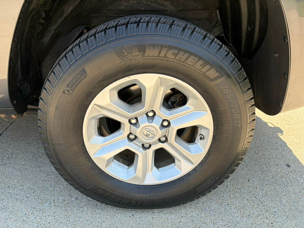 2016 Toyota 4Runner 4WD 4dr V6 SR5 - 23057495 - 49