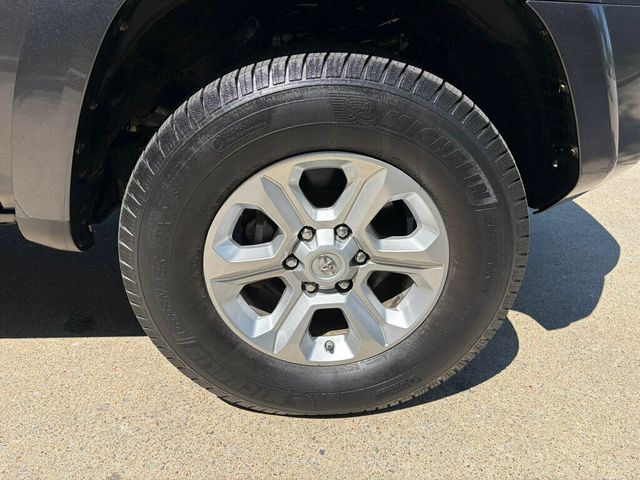 2016 Toyota 4Runner 4WD 4dr V6 SR5 - 23057495 - 52