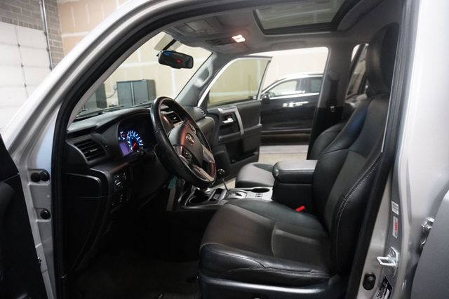 2016 Toyota 4Runner 4WD 4dr V6 SR5 Premium - 23052747 - 8