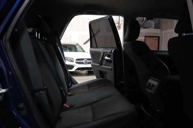 2016 Toyota 4Runner 4WD 4dr V6 Trail - 23034383 - 13