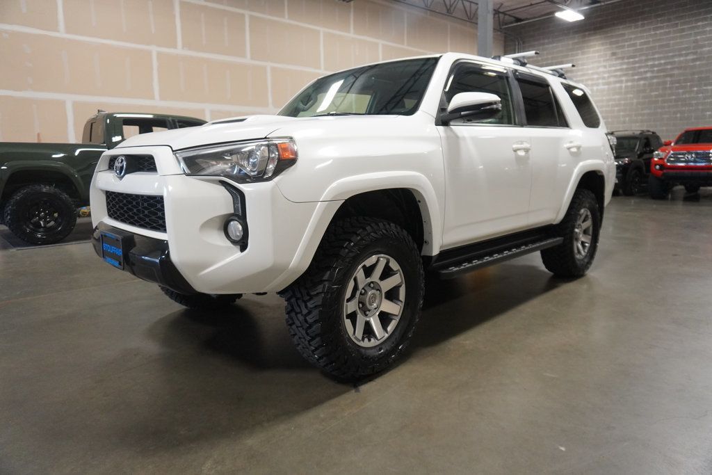 2016 Toyota 4Runner Trail Premium photo 2
