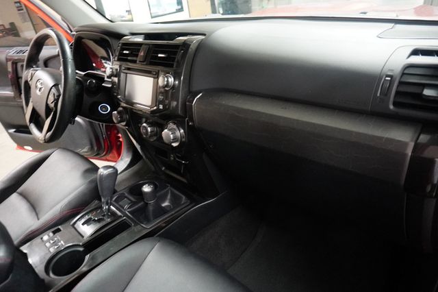 2016 Toyota 4Runner 4WD 4dr V6 Trail Premium - 23054467 - 11