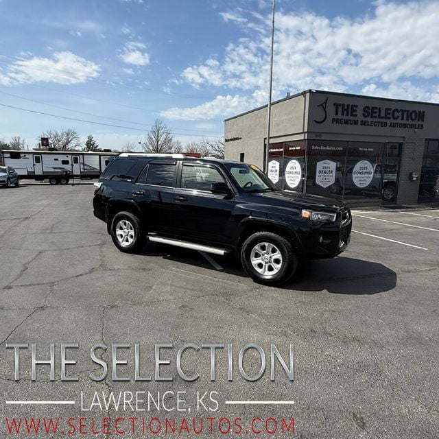 2016 Toyota 4Runner 4WD V6 SR5 W/3RD ROW SEATING PACKAGE - 22999024 - 0