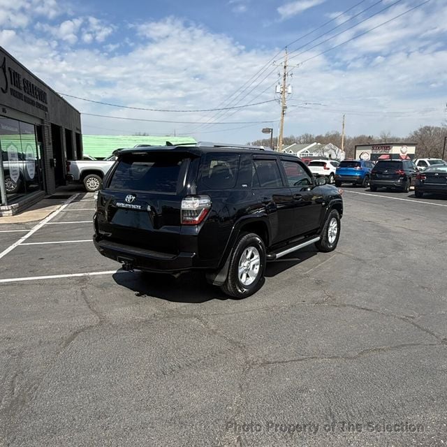2016 Toyota 4Runner 4WD V6 SR5 W/3RD ROW SEATING PACKAGE - 22999024 - 13
