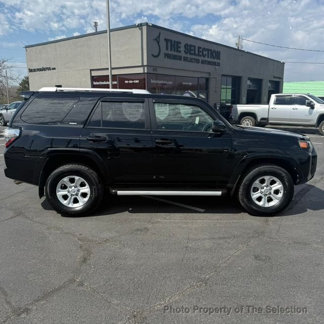 2016 Toyota 4Runner 4WD V6 SR5 W/3RD ROW SEATING PACKAGE - 22999024 - 16