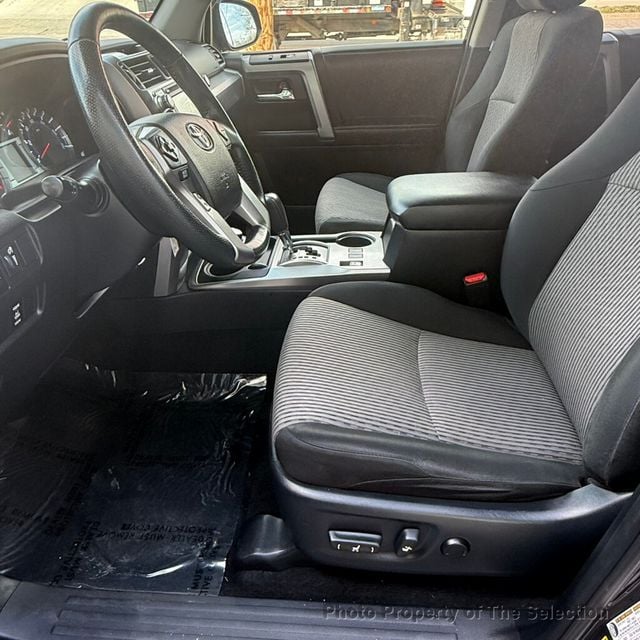 2016 Toyota 4Runner 4WD V6 SR5 W/3RD ROW SEATING PACKAGE - 22999024 - 23