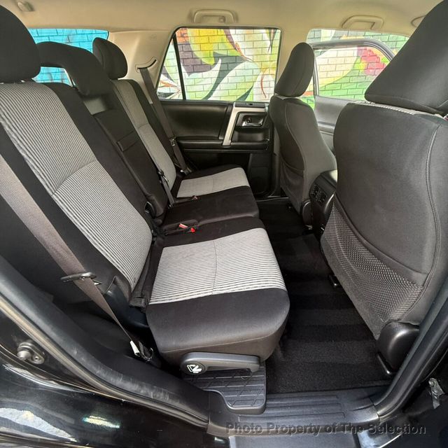 2016 Toyota 4Runner 4WD V6 SR5 W/3RD ROW SEATING PACKAGE - 22999024 - 44