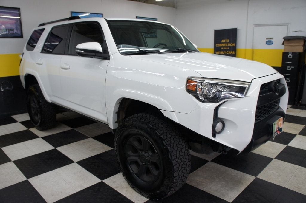 2016 Toyota 4Runner CUSTOM LIFT, OFF ROAD TIRES - 22568201 - 1