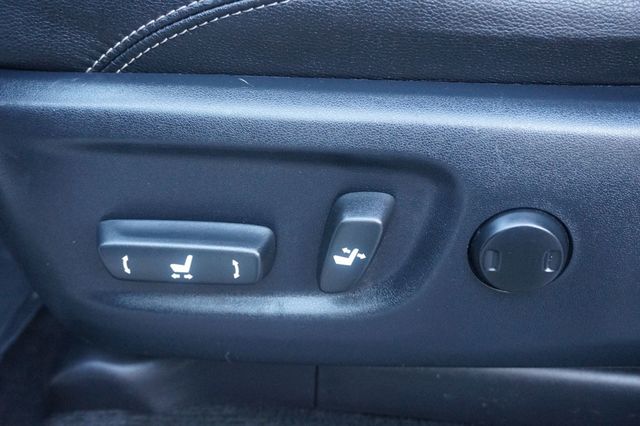 2016 Toyota 4Runner LIFTED, 4WD, PREMIUM PKG, MOON ROOF,BACKUP CAMERA,THIRD ROW SEAT - 22943433 - 22