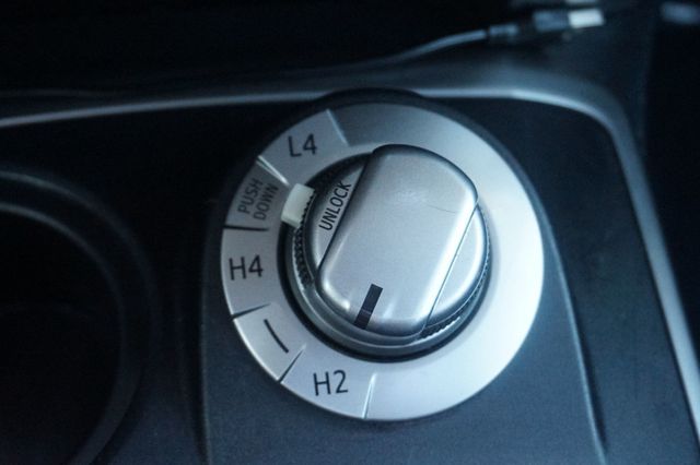 2016 Toyota 4Runner LIFTED, 4WD, PREMIUM PKG, MOON ROOF,BACKUP CAMERA,THIRD ROW SEAT - 22943433 - 27