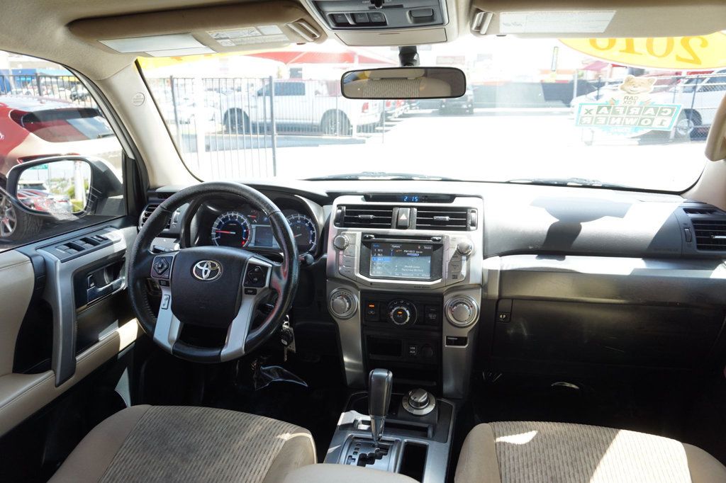 2016 Toyota 4Runner SR5 photo 39