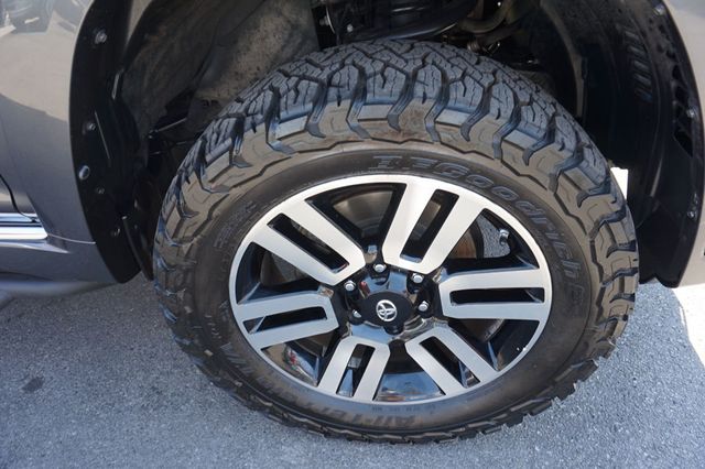 2016 Toyota 4Runner LIMITE, 4X4, PREMIUM WHEELS, ALL TERRAIN TIRES, LEATHER - 23064455 - 15