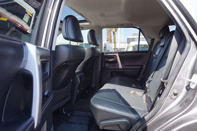 2016 Toyota 4Runner LIMITE, 4X4, PREMIUM WHEELS, ALL TERRAIN TIRES, LEATHER - 23064455 - 18