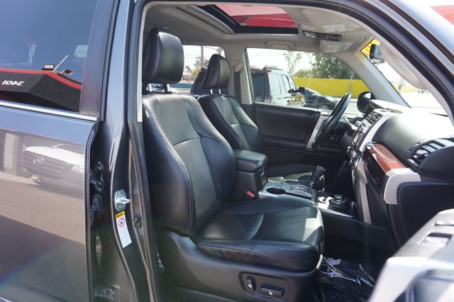 2016 Toyota 4Runner LIMITE, 4X4, PREMIUM WHEELS, ALL TERRAIN TIRES, LEATHER - 23064455 - 22