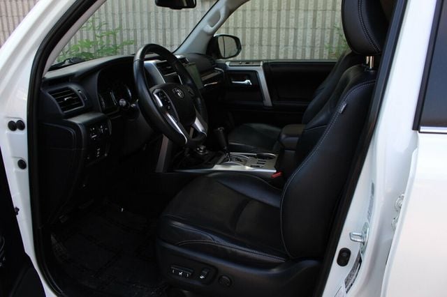 2016 Toyota 4Runner LIMITED W/ NAVIGATION, LEATHER, MOONROOF, NEW TIRES - 23033745 - 23