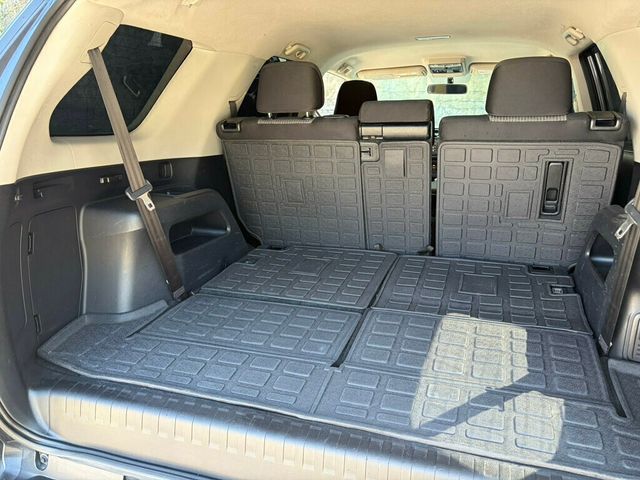 2016 Toyota 4Runner Low Miles 4x4 Rare 3rd Row Southern CLEAN 615-300-6004 - 23057495 - 38