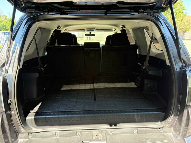 2016 Toyota 4Runner Low Miles 4x4 Rare 3rd Row Southern CLEAN 615-300-6004 - 23057495 - 41