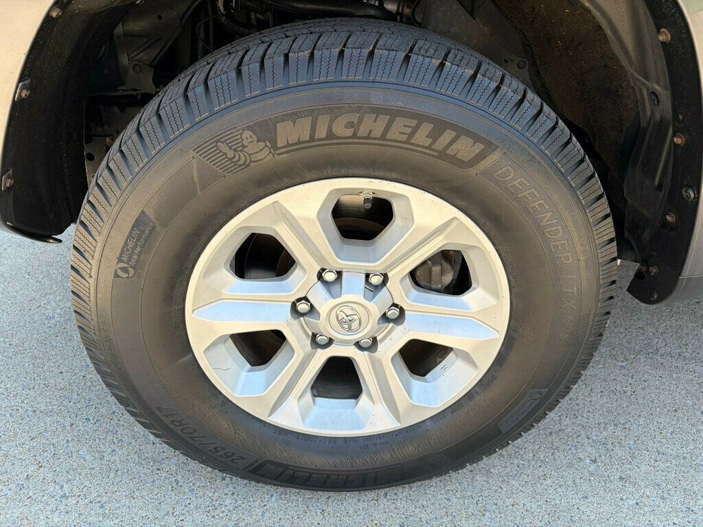 2016 Toyota 4Runner Low Miles 4x4 Rare 3rd Row Southern CLEAN 615-300-6004 - 23057495 - 50