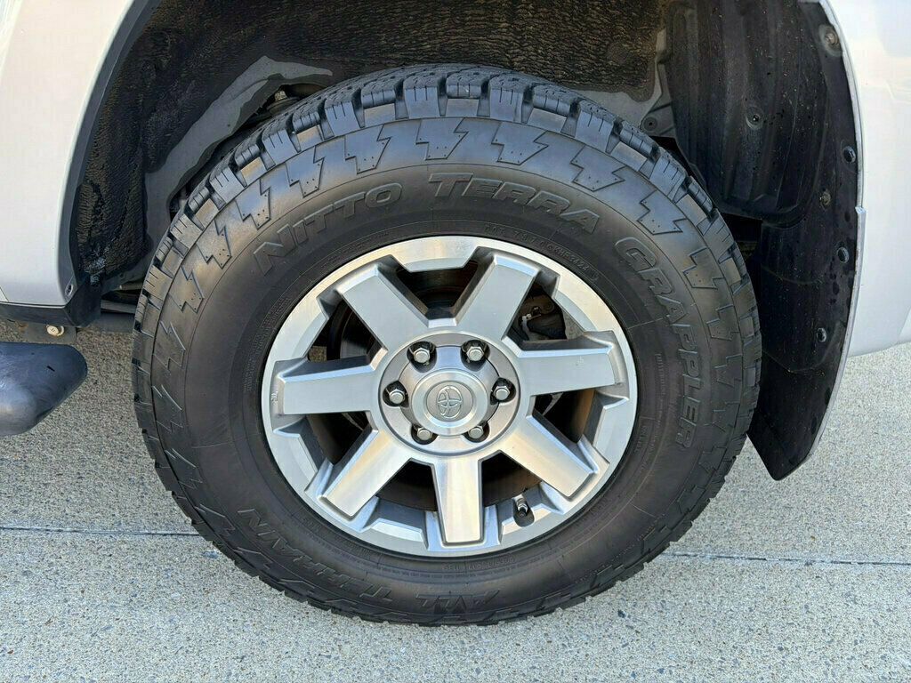 2016 Toyota 4Runner Low Miles RARE Trail Premium Loaded CLEAN 615-300-6004 - 23088233 - 44
