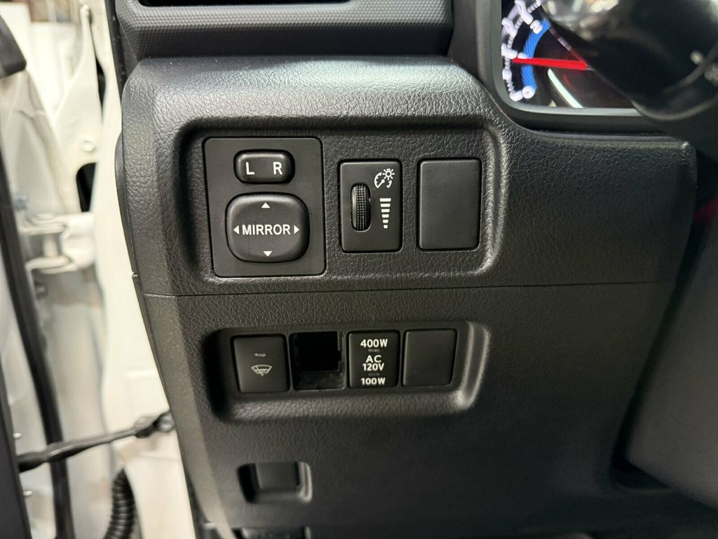 2016 Toyota 4Runner Premium Pkg/Heated Leather Seats/Toytec Lift/Rear Camera - 23066264 - 16