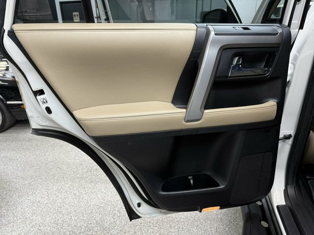 2016 Toyota 4Runner Premium Pkg/Heated Leather Seats/Toytec Lift/Rear Camera - 23066264 - 20