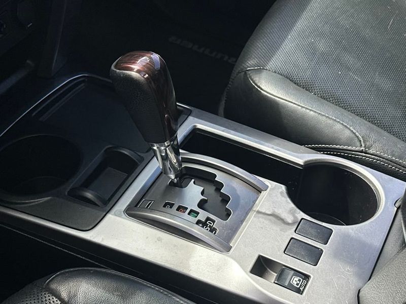 2016 Toyota 4Runner RWD 4dr V6 Limited - 22940784 - 16