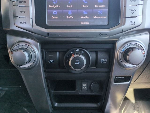 2016 Toyota 4Runner RWD 4dr V6 SR5 - 22949203 - 17