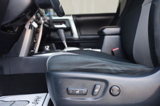 2016 Toyota 4Runner SR5 - 23040828 - 14