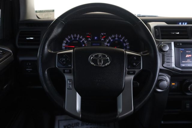 2016 Toyota 4Runner SR5 - 23040828 - 29
