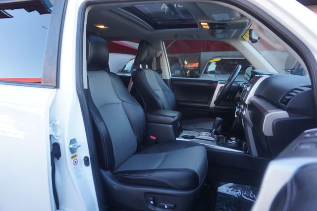 2016 Toyota 4Runner SR5 PREMIUM, PREMIUM WHEELS, ALL TERRAIN TIRES, ROOF RACK - 22943433 - 21