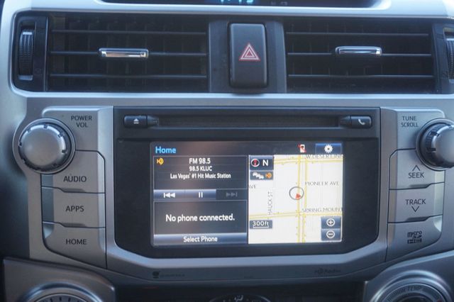 2016 Toyota 4Runner SR5 PREMIUM, PREMIUM WHEELS, ALL TERRAIN TIRES, ROOF RACK - 22943433 - 33