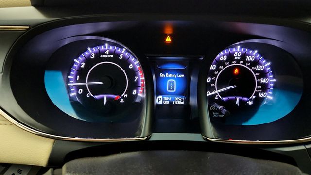 2016 Toyota Avalon 4dr Sedan XLE - 22951815 - 13