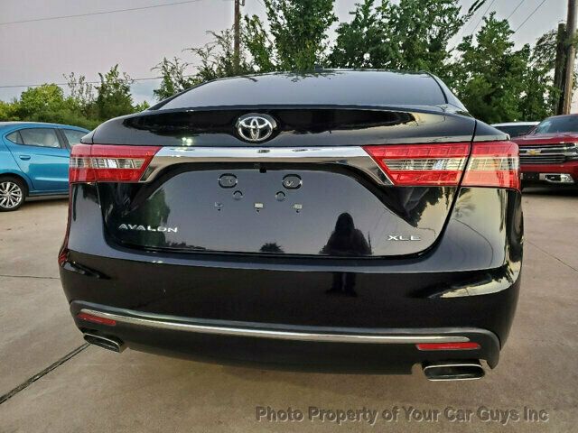 2016 Toyota Avalon XLE Premium photo 3