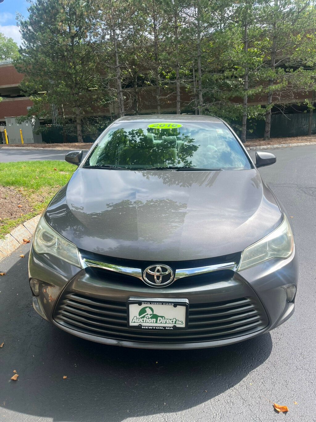 2016 Toyota Camry  - 22916550 - 1