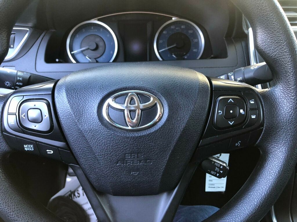 2016 Toyota Camry  - 23021532 - 8