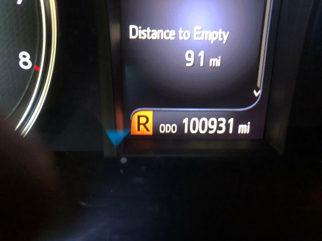 2016 Toyota Camry  - 23041437 - 9