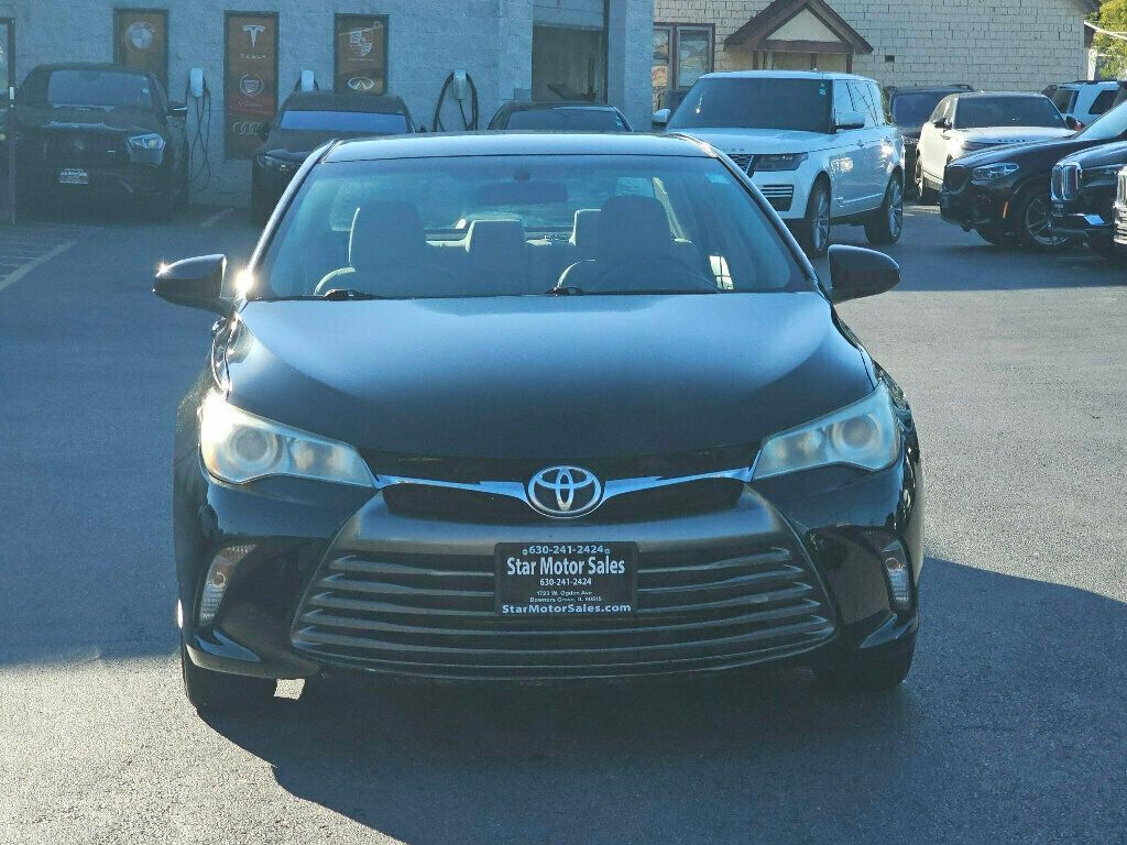 2016 Toyota Camry photo 13