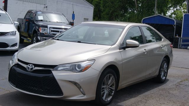2016 Toyota Camry 3 MONTH WARRANTY , JUST SERVICED , VERY CLEAN INSIDE AND OUT  - 23017610 - 1