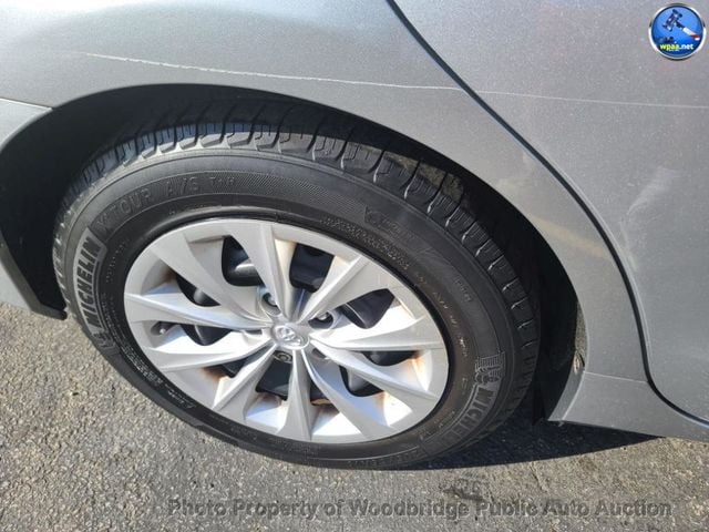 2016 Toyota Camry 4dr Sedan I4 Automatic LE - 22932599 - 11