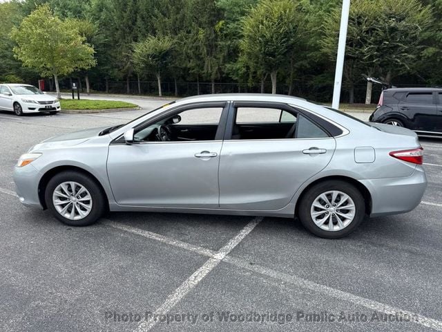 2016 Toyota Camry 4dr Sedan I4 Automatic LE - 22932599 - 18