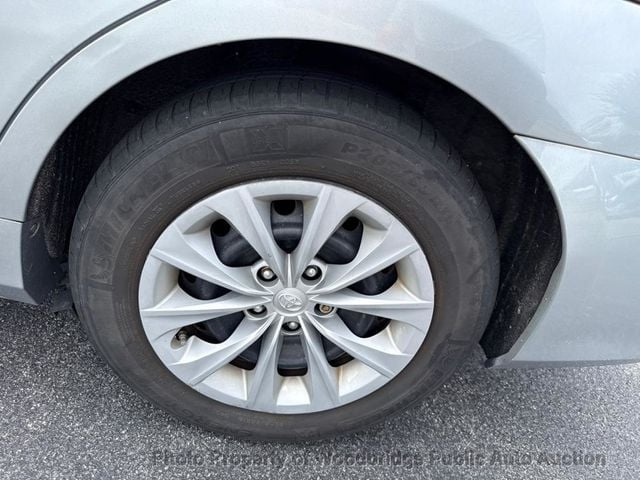 2016 Toyota Camry 4dr Sedan I4 Automatic LE - 22932599 - 29