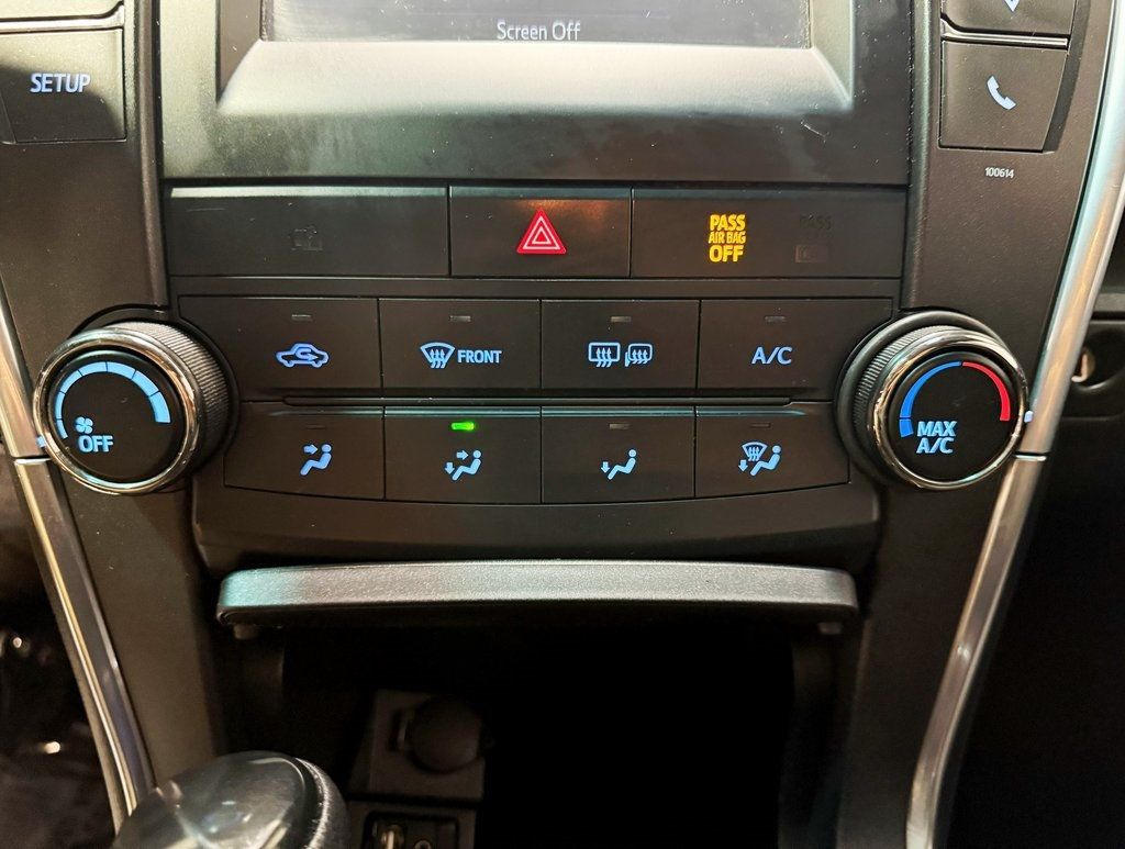 2016 Toyota Camry 4dr Sedan I4 Automatic LE - 22928489 - 18