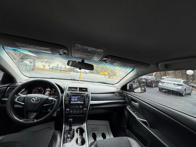 2016 Toyota Camry 4dr Sedan I4 Automatic LE - 22939199 - 11