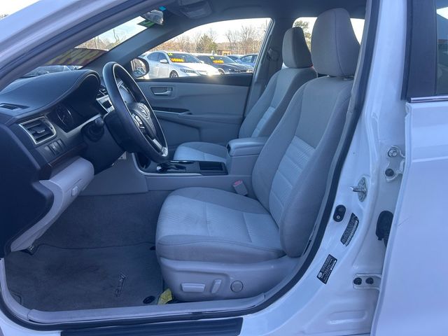 2016 Toyota Camry 4dr Sedan I4 Automatic LE - 22965478 - 7