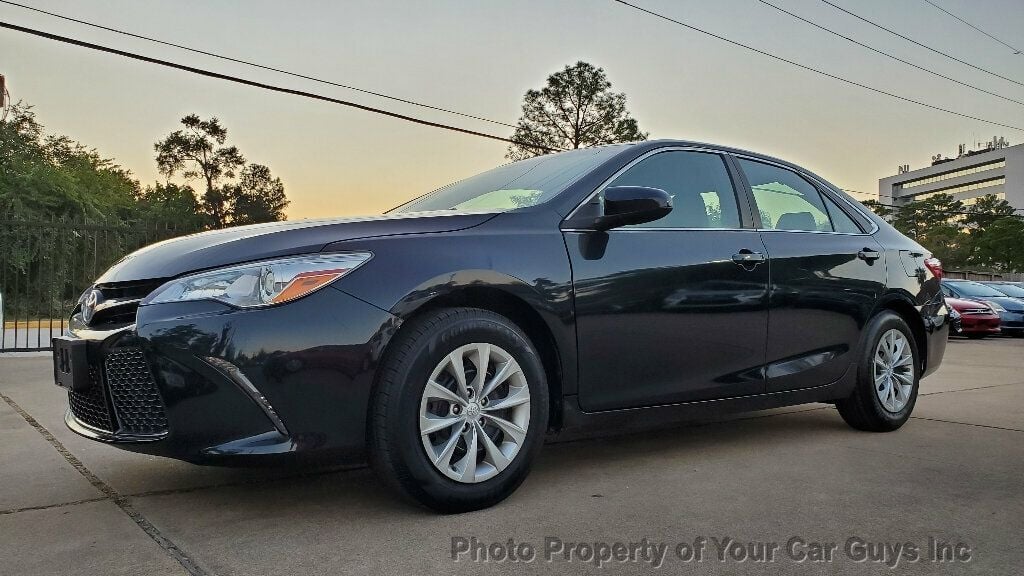 2016 Toyota Camry 4dr Sedan I4 Automatic LE - 22625915 - 0